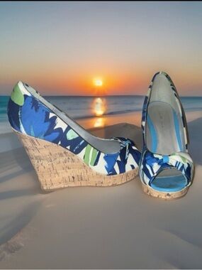Charlotte Russe Bow Platform Wedge Heels Blue Green Abstract Peep Toe Slip On 8